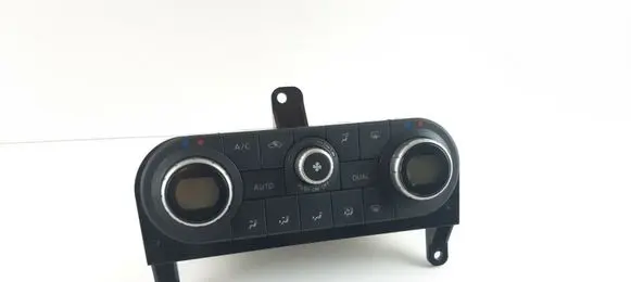 Nissan Qashqai Climate control unit 27500BR45D