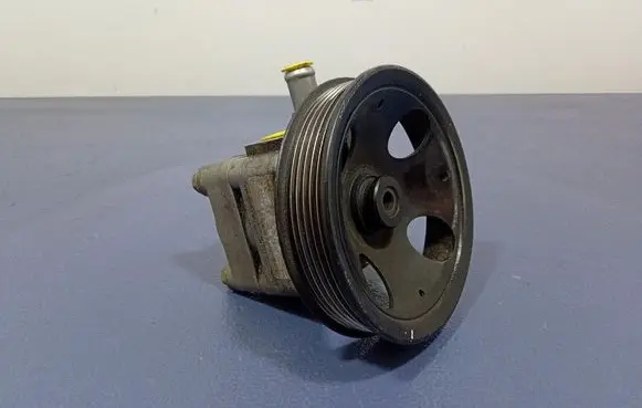Volvo S80 Power steering pump 
