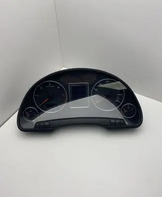 Audi A4 S4 B7 8E 8H Speedometer (instrument cluster) 8E0920951L