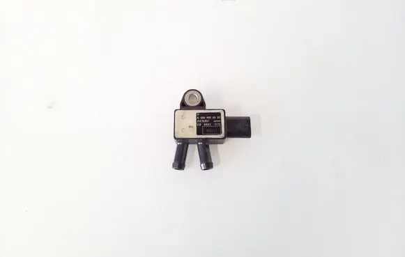 Mercedes-Benz E W212 Air pressure sensor A0009056503