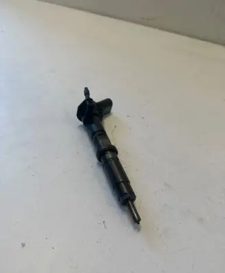 Volkswagen Crafter Fuel injector 0445115029