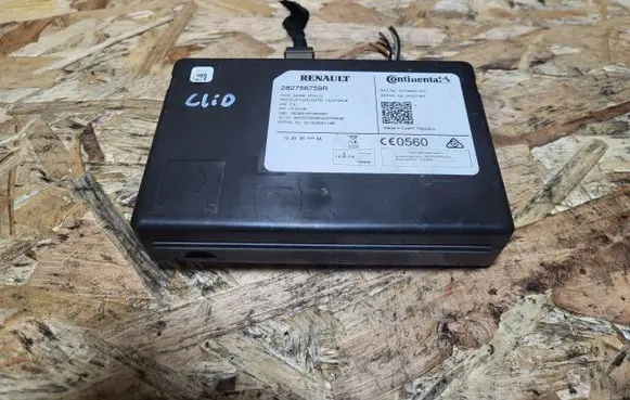 Renault Clio IV GPS navigation control unit/module 282756759R