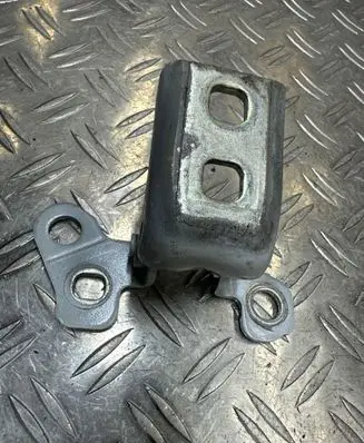 Renault Zoe Front door upper hinge 06078R