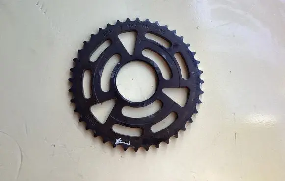 BMW 5 E60 E61 Timing chain sprocket 7797514