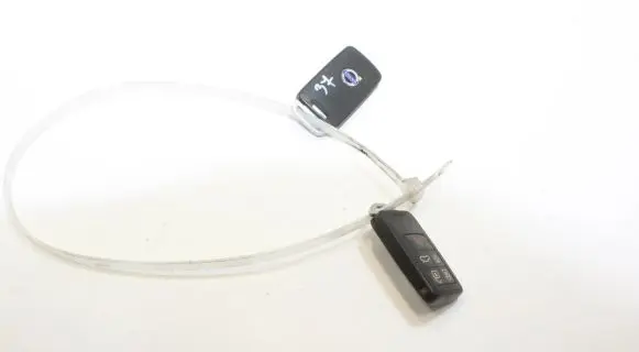Volvo V60 Ignition key/card 