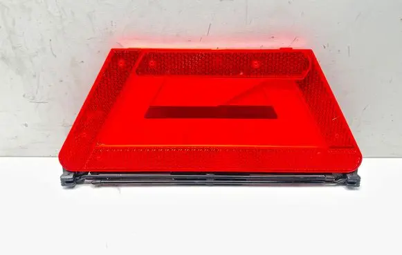 Audi A6 S6 C6 4F Emergency warning sign 4B5860251C