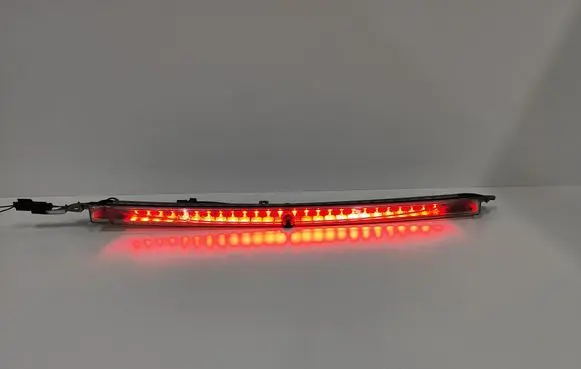 BMW 5 E60 E61 Third/center stoplight 168654