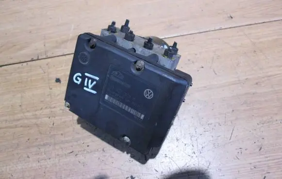 Volkswagen Golf IV ABS Pump 1J0907379H 1J0614217C