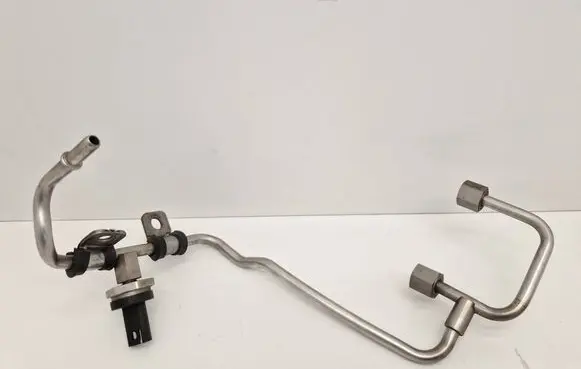 BMW M4 F82 F83 Fuel line pipe 7848561