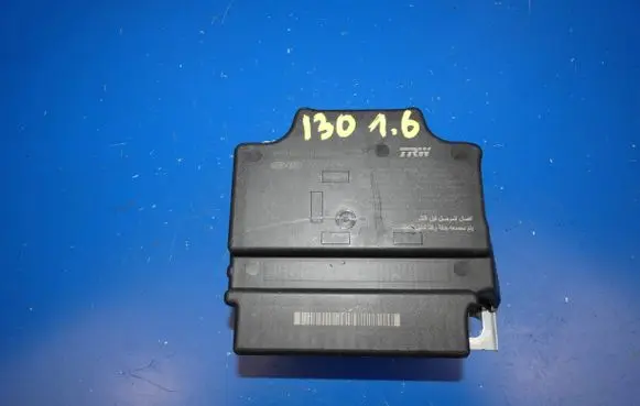 Hyundai i30 Airbag control unit/module 95910A6010