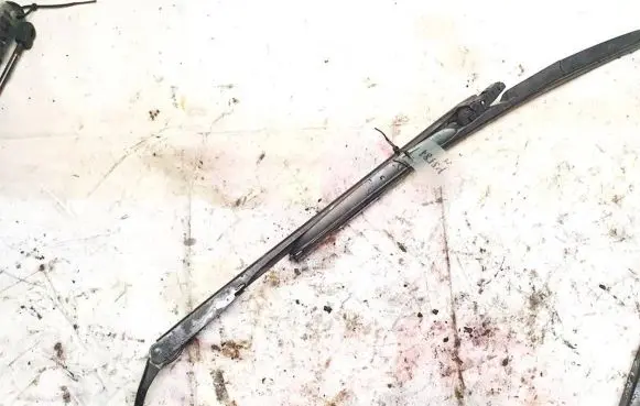 Fiat Croma Front wiper blade arm