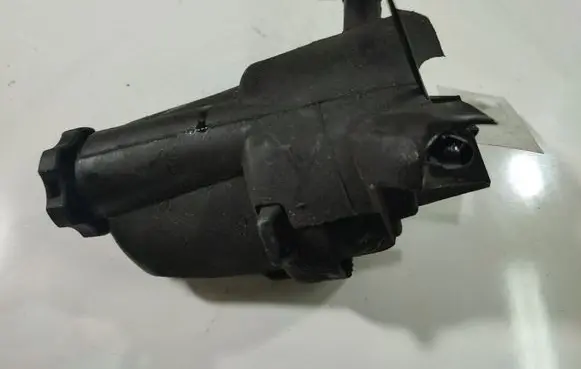 Opel Insignia A Power steering fluid tank/reservoir 