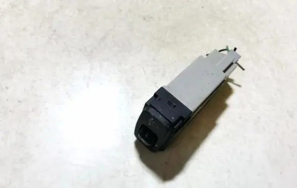 Headlight level height control switch