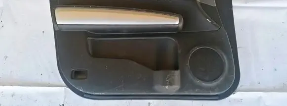 Nissan X-Trail T31 Front door card panel trim 80911JG00A