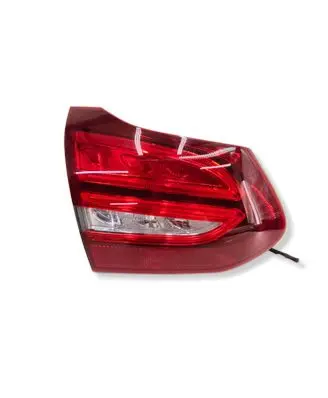 Mercedes-Benz C W205 Tailgate rear/tail lights A2059065900 624701 15567F