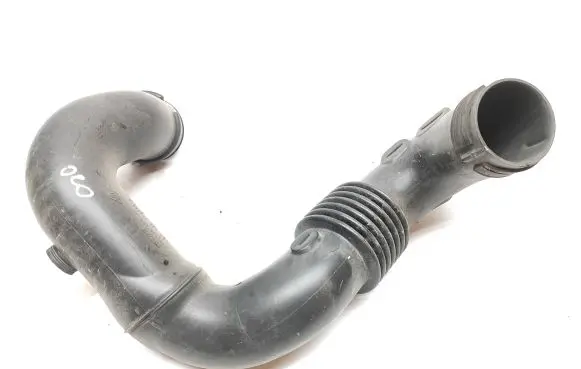 Nissan NV400 Air intake duct part 165554107R 70356875 LSA496