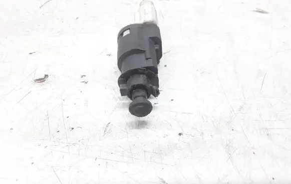 Renault Clio III Brake pedal sensor switch 8200276361B