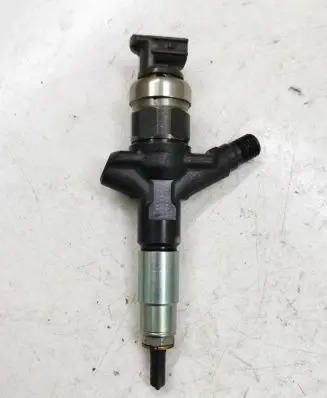 Subaru Outback Fuel injector 16613AA030 02M02680 EWS00250