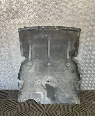 BMW 4 F32 F33 Engine splash shield/under tray