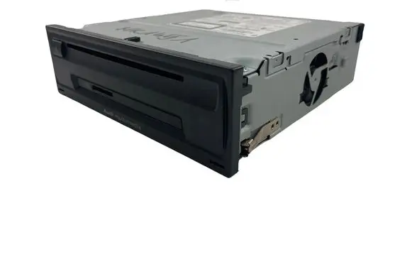 Audi A3 S3 8V Radio/CD/DVD/GPS head unit 8V0035840B