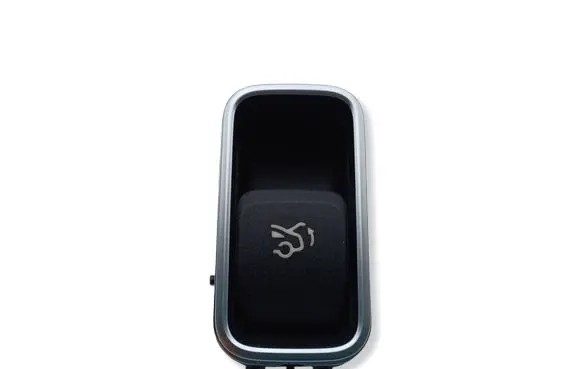 Mercedes-Benz CLA C118 X118 Tailgate/boot open switch button A2479055403 HT182500