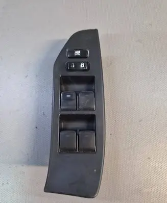 Toyota Verso Electric window control switch 8404005020 30170437 290609051008