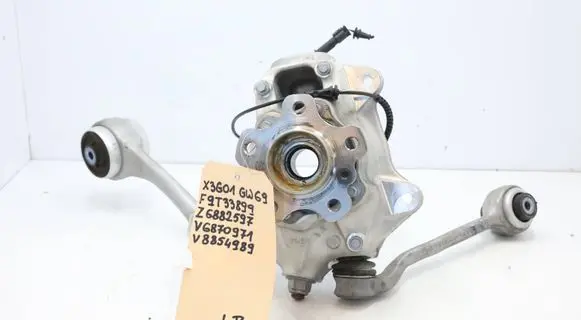 BMW X3 G01 Front wheel hub spindle knuckle 6882597MWGK 6882597