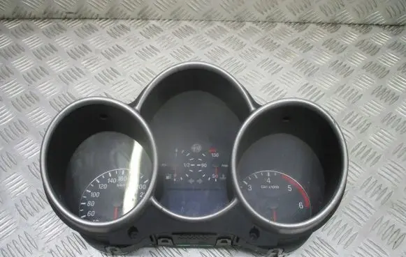 Alfa Romeo 147 Speedometer (instrument cluster) 735290181