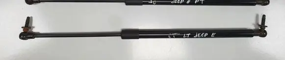 Jeep Grand Cherokee (WK) Rear window strut damper 