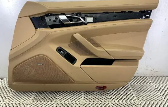 Porsche Panamera (970) Front door card panel trim