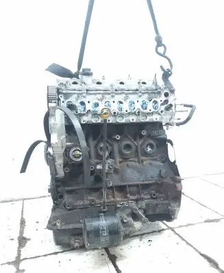 Toyota Corolla E120 E130 Engine 1CD U018625
