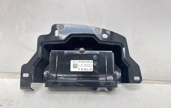 Tesla Model S Hand brake control module 100761800E