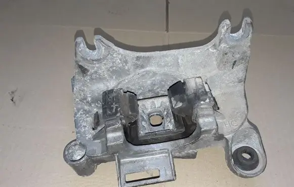 Renault Scenic III - Grand scenic III Gearbox mount 112200