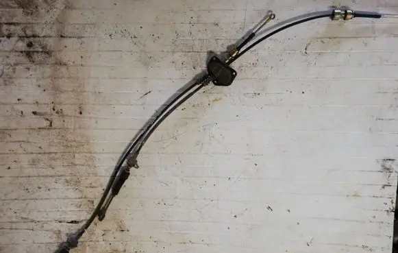Toyota Avensis Verso Gear shift cable linkage NOCODE
