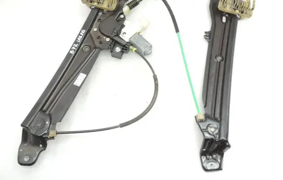 BMW 5 F10 F11 Front door window regulator with motor 51337271568 7271568