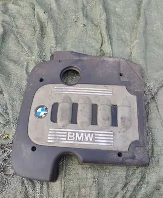 Engine cover (trim)