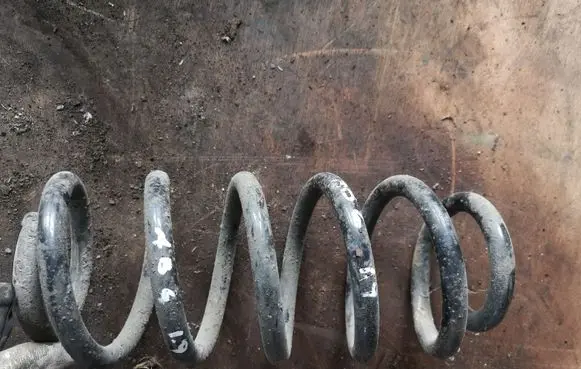 Audi A4 S4 B6 8E 8H Front coil spring