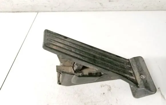 BMW 2 F22 F23 Accelerator throttle pedal 35426853175 3542-6853175