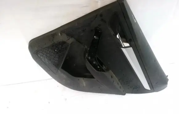Skoda Karoq Rear door card panel trim