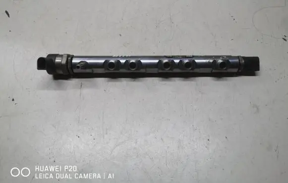 BMW 3 E90 E91 Fuel main line pipe 7809128 780912805