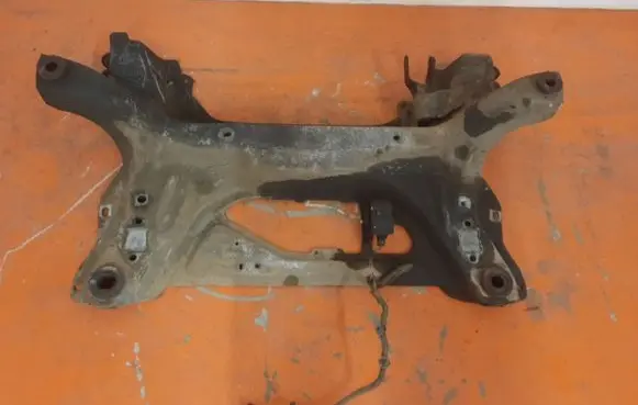 Citroen C5 Front subframe