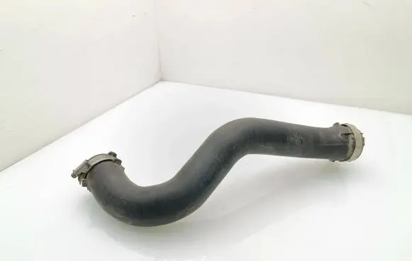 Audi Q7 4L Intercooler hose/pipe 7L6145737B