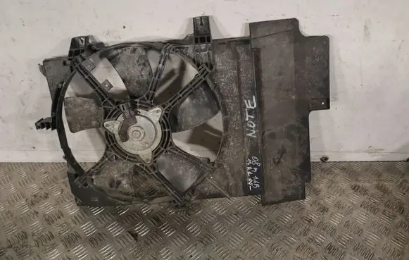 Nissan Note (E11) Electric radiator cooling fan A2902000