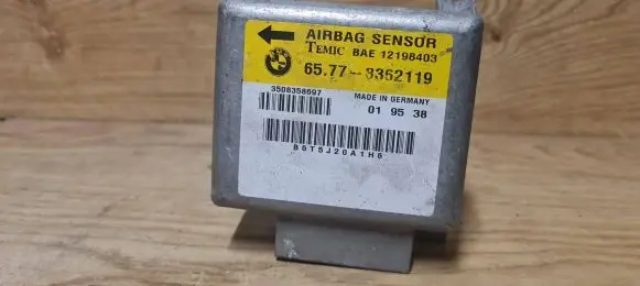 BMW 5 E34 Airbag control unit/module 65778362119