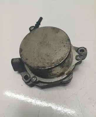 Ford Kuga II Vacuum pump 9674192280