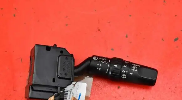 Mazda 3 I Headlight wiper switch 17D682