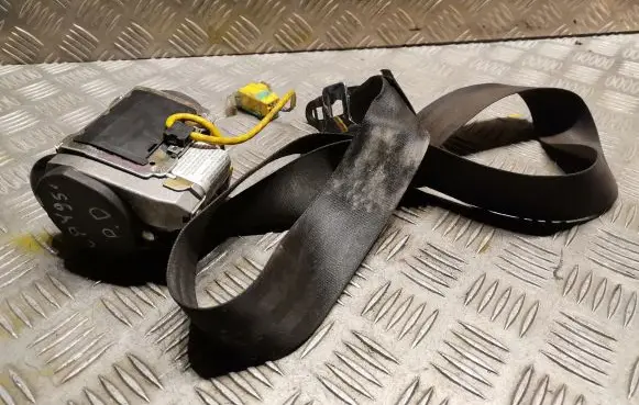 Porsche Cayenne (9PA) Front seatbelt 7L0857706E