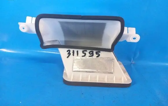Toyota Prius+ (ZVW40) Cabin air duct channel 8722047020