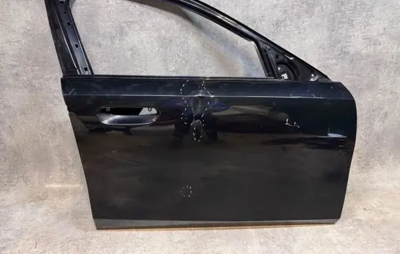 BMW 5 G30 G31 Front door 5A32EA4