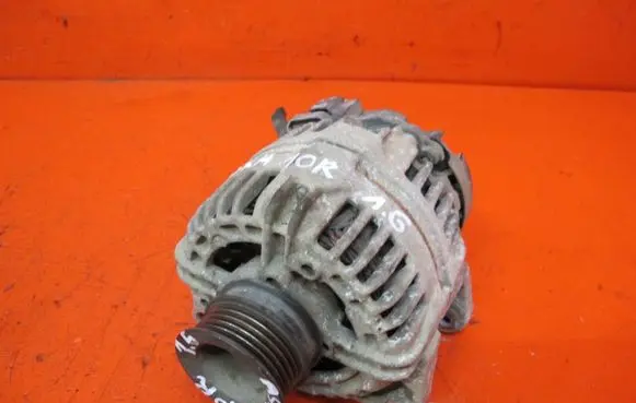 Opel Astra H Generator/alternator 13229984 0124325163